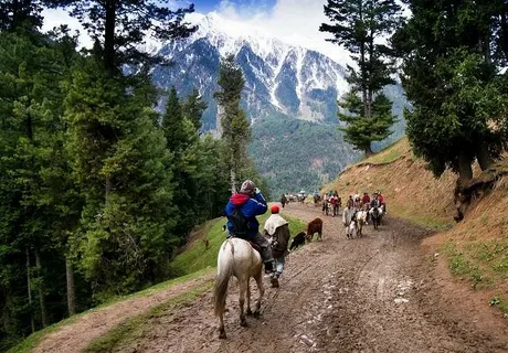 Srinagar – Pahalgam